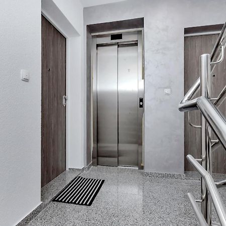 Luxury Apartment Macola Free Beach Parking Makarska Dış mekan fotoğraf