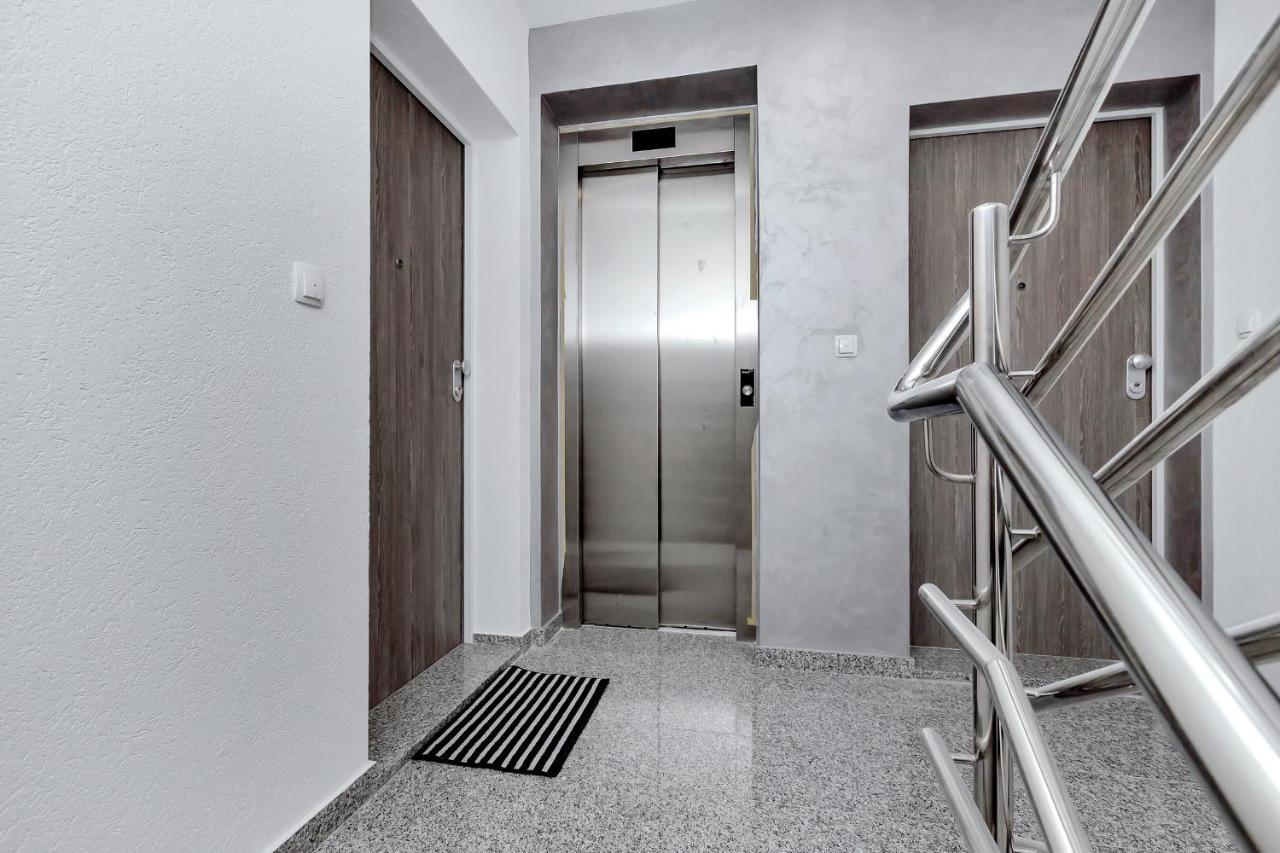 Luxury Apartment Macola Free Beach Parking Makarska Dış mekan fotoğraf