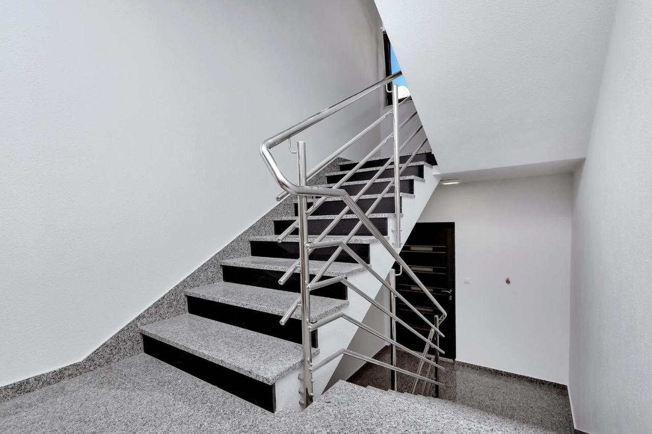 Luxury Apartment Macola Free Beach Parking Makarska Dış mekan fotoğraf