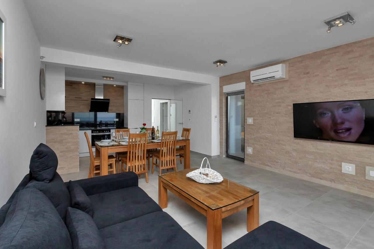 Luxury Apartment Macola Free Beach Parking Makarska Dış mekan fotoğraf